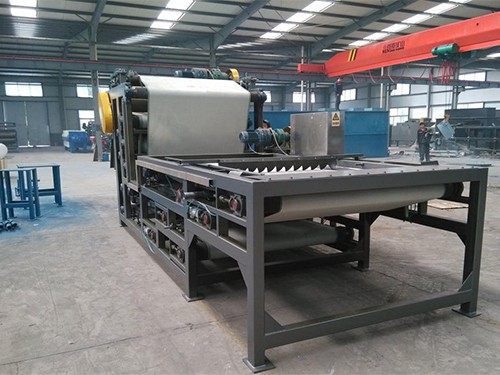 帶式壓濾機(jī)